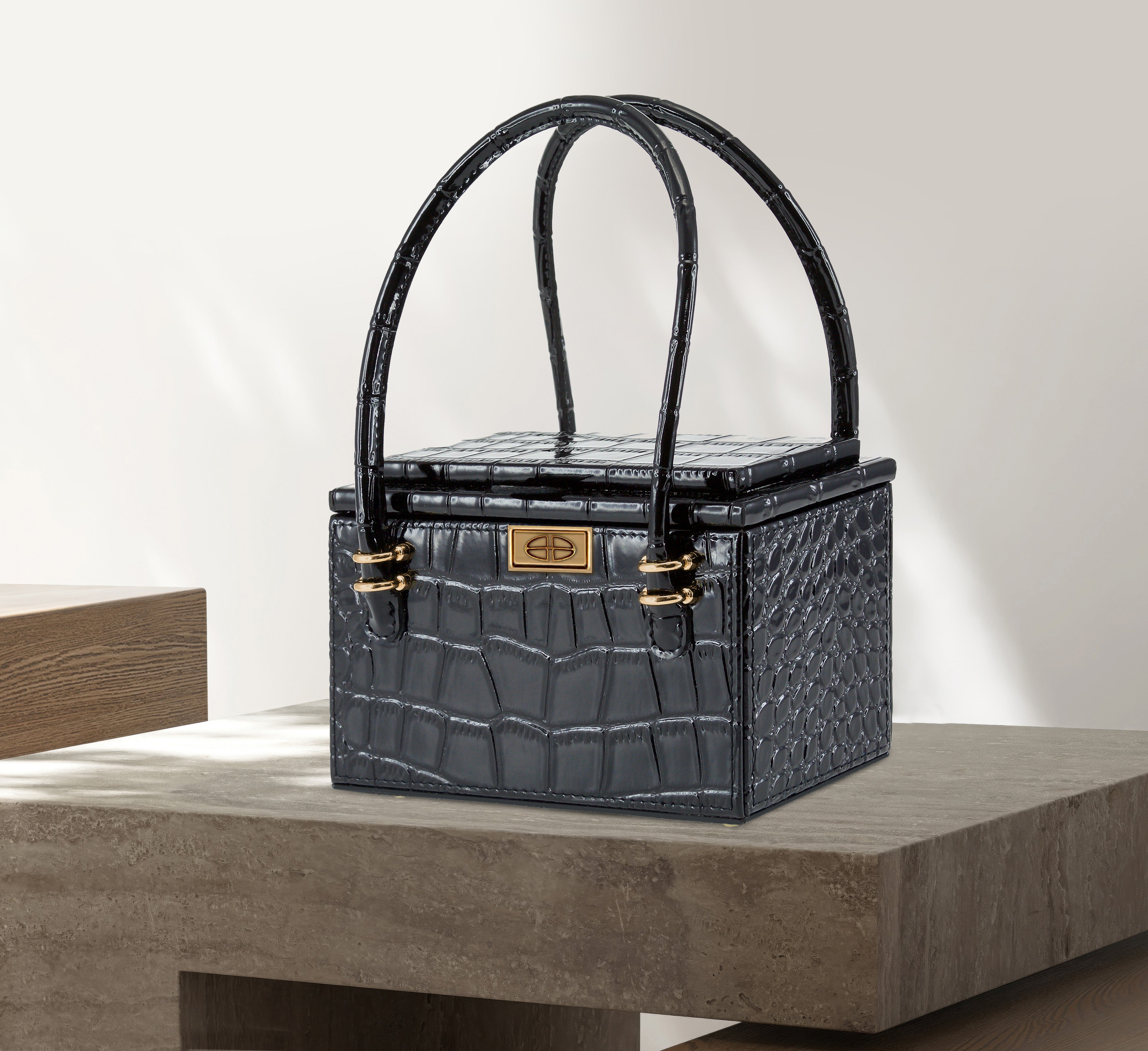 Dailloux Alligator Mini Box Bag